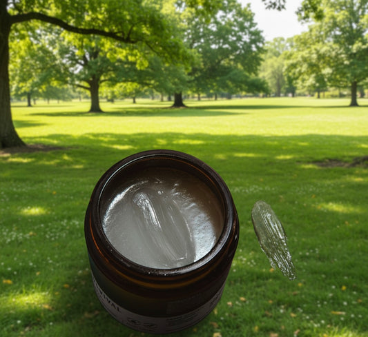 ∞Younger Days Gel Pomade
