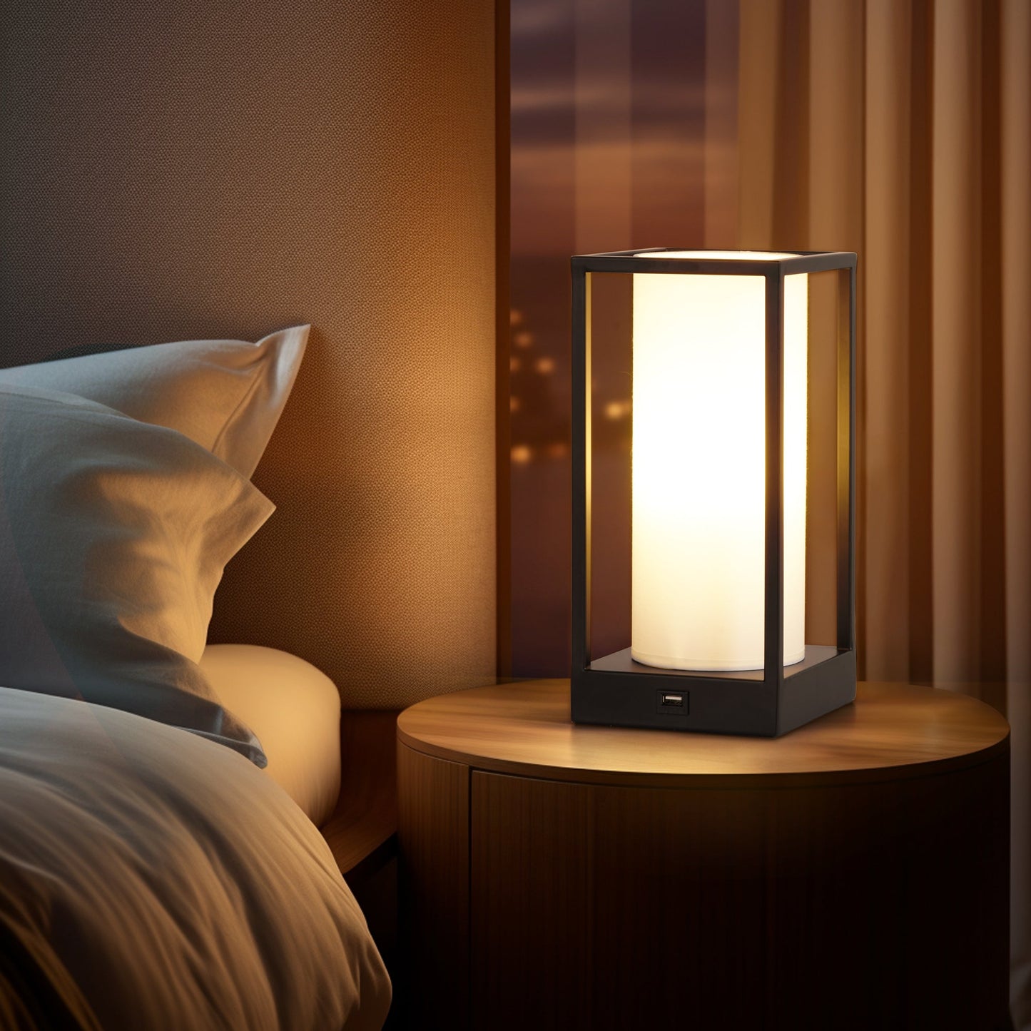 Hokkaido Table Lamp With Phone Charger
